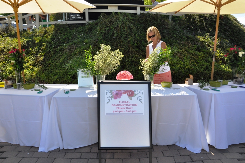 flowerduet-south-coast-botanic-garden-foundation-dinner-demo-setup