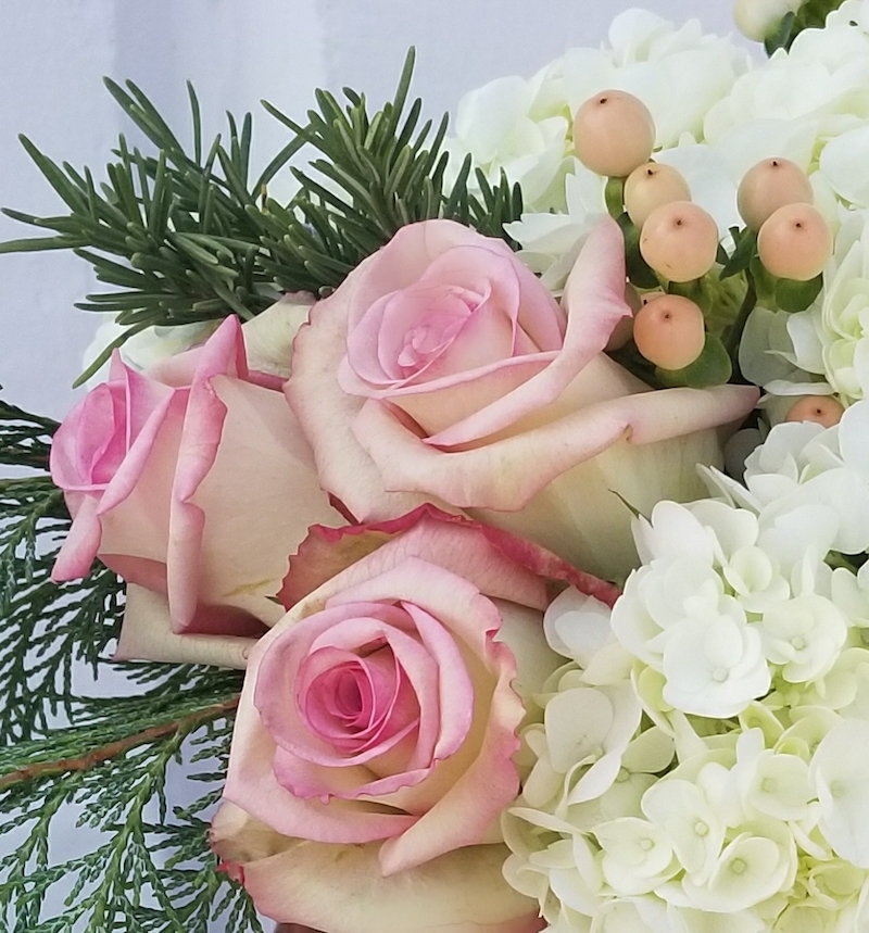 Flowers and photo by Flower Duet