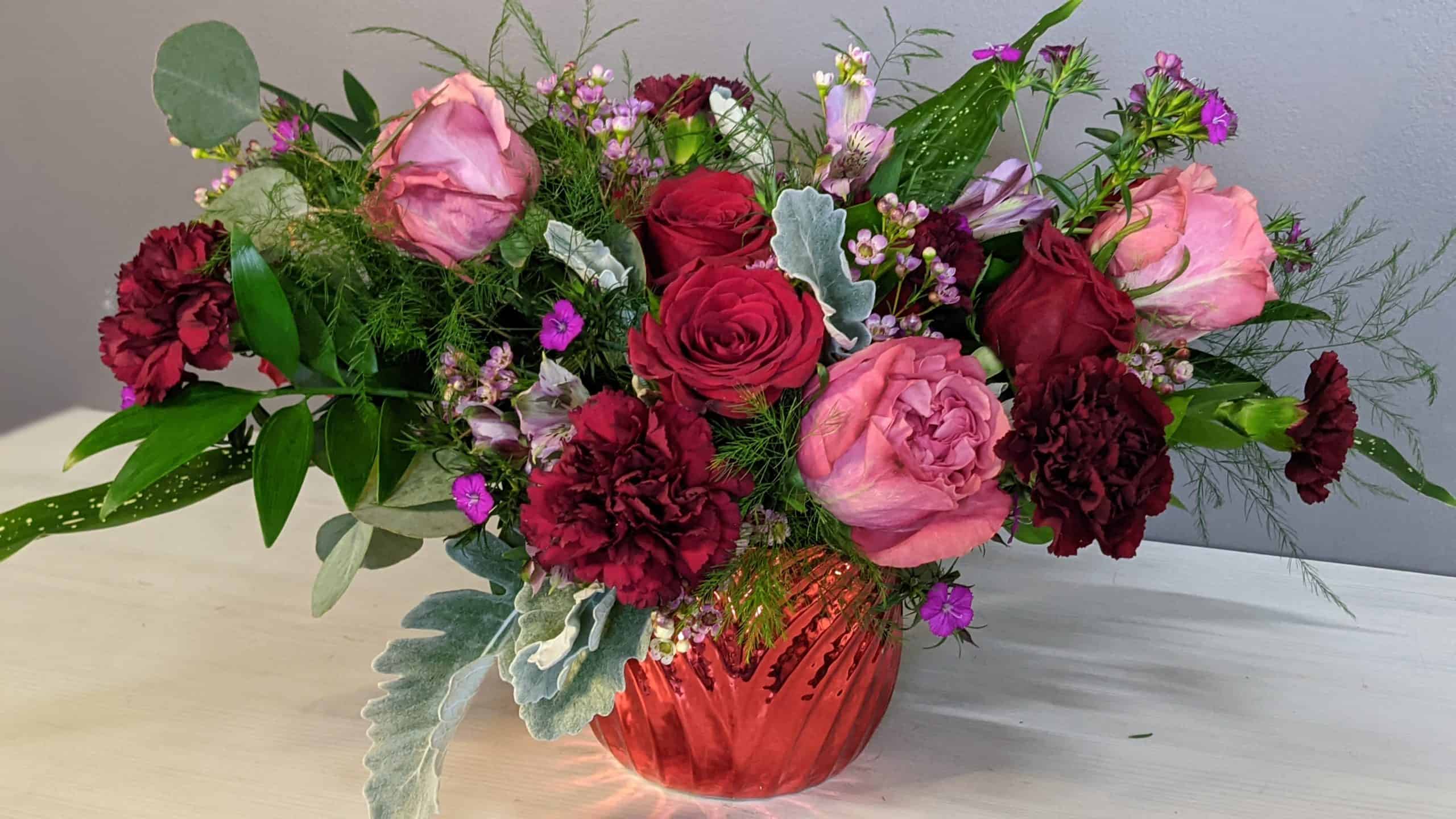 PXL_20210122_024303616.PORTRAIT Composite Bouquet for Valentine's Day in red vase