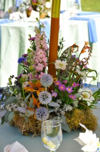 flowerduet-wildflower-centerpiece 